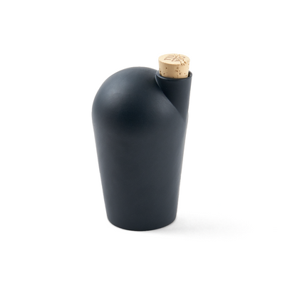 A single black-colored carafe with a cork stopper. The TUYO logo is lightly branded on the top of the cork stopper.